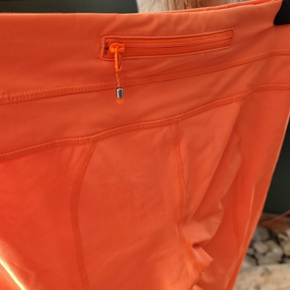 Lululemon Run Inspire Crop II Pizzaz Orange 22" Inseam Sz Sml Tights - Picture 7 of 11